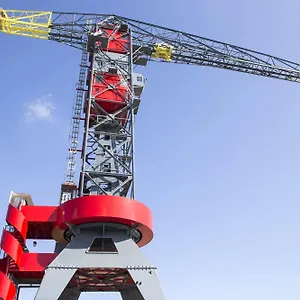 Faralda Crane Hotel